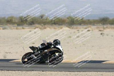 media/Nov-02-2025-CVMA (Sun) [[337aff29ab]]/Race 4-Formula Middleweight/